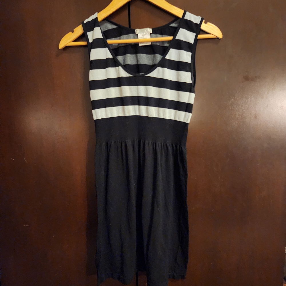 Black and White Striped Sleeveless Dress